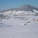 アパート Haus Eberle ヒッティザウ